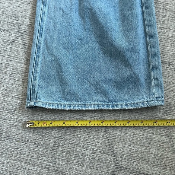 American Eagle AE Women’s Light Blue Super Wide Leg High Rise Denim Skater Jeans - Picture 13 of 13